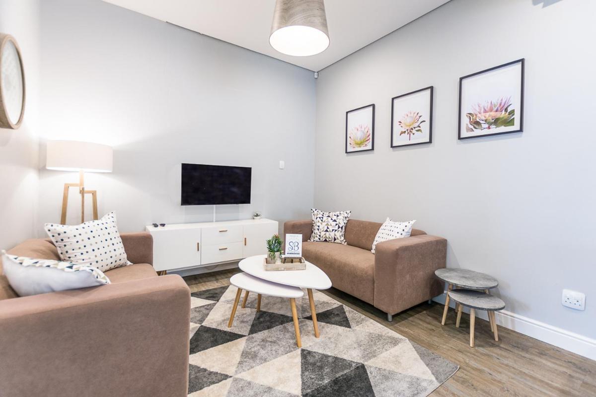 Suburban Bliss Durbanville Apartment Kraaifontein